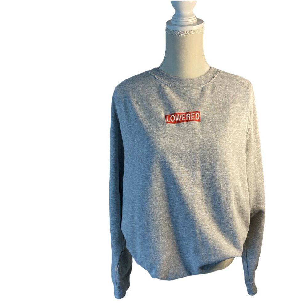 Unisex Gray Sweatshirt with Lowered Patch Size XL